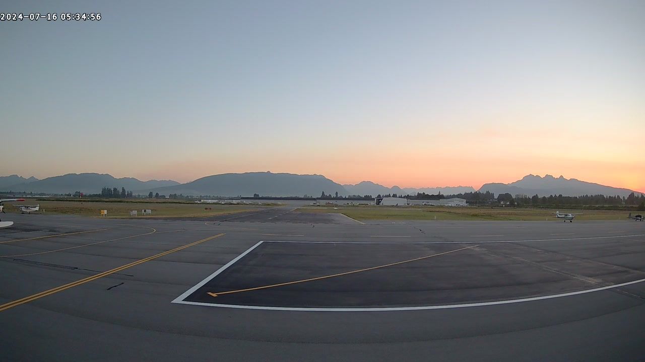 Traffic Cam Pitt Meadows › North