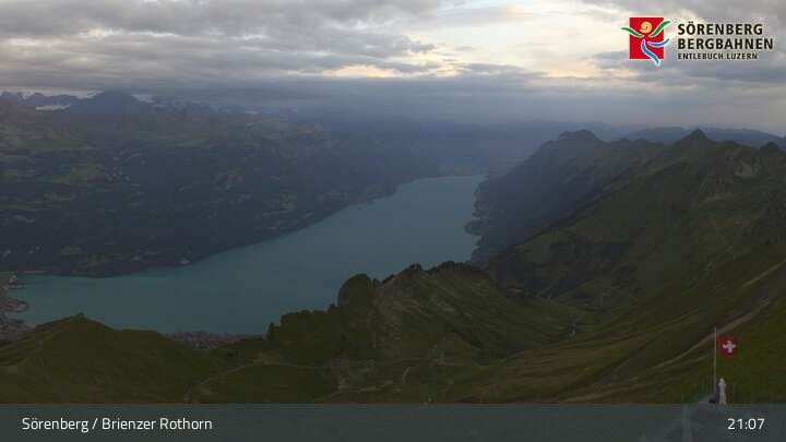Sörenberg › Südwesten: Lake Brienz