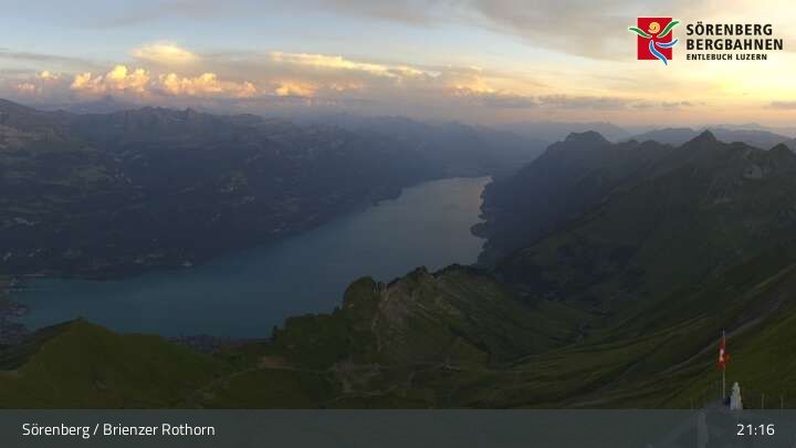 Sörenberg › Südwesten: Lake Brienz