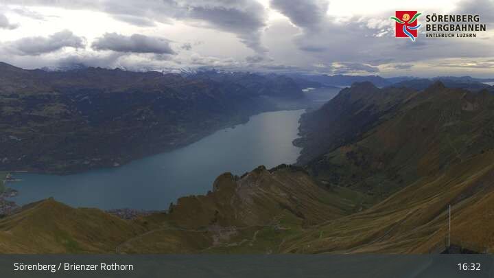 Sörenberg › Südwesten: Lake Brienz