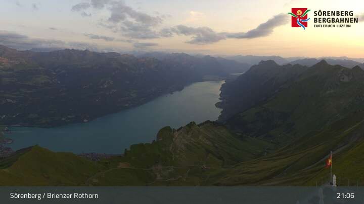 Sörenberg › Südwesten: Lake Brienz