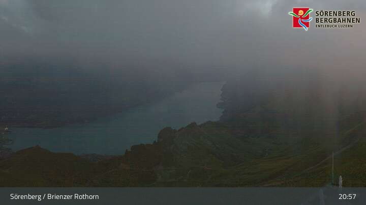 Sörenberg › Südwesten: Lake Brienz