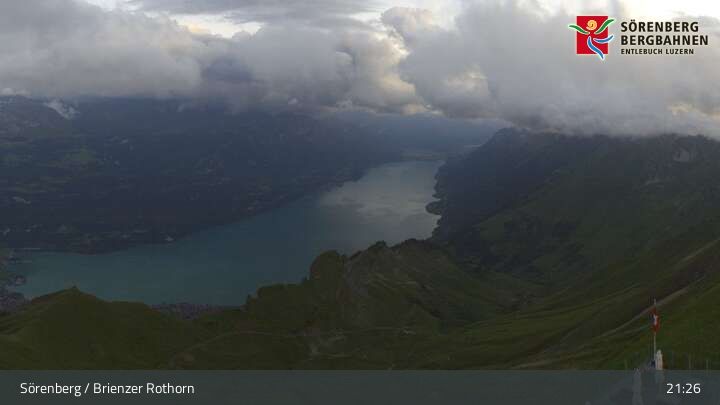 Sörenberg › Südwesten: Lake Brienz