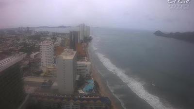 Vista de cámara web de luz diurna desde Mazatlán: Panoramic view of