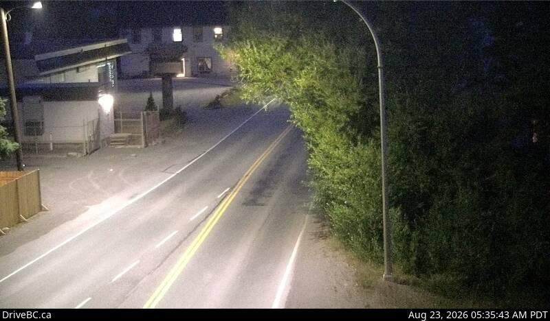 Traffic Cam Telkwa › North: Hwy 16, in - at Hankin Rd, looking north