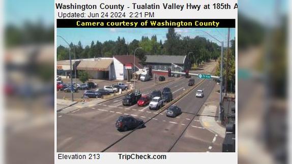 Traffic Cam Aloha: Washington County - Tualatin Valley Hwy at 185th Ave