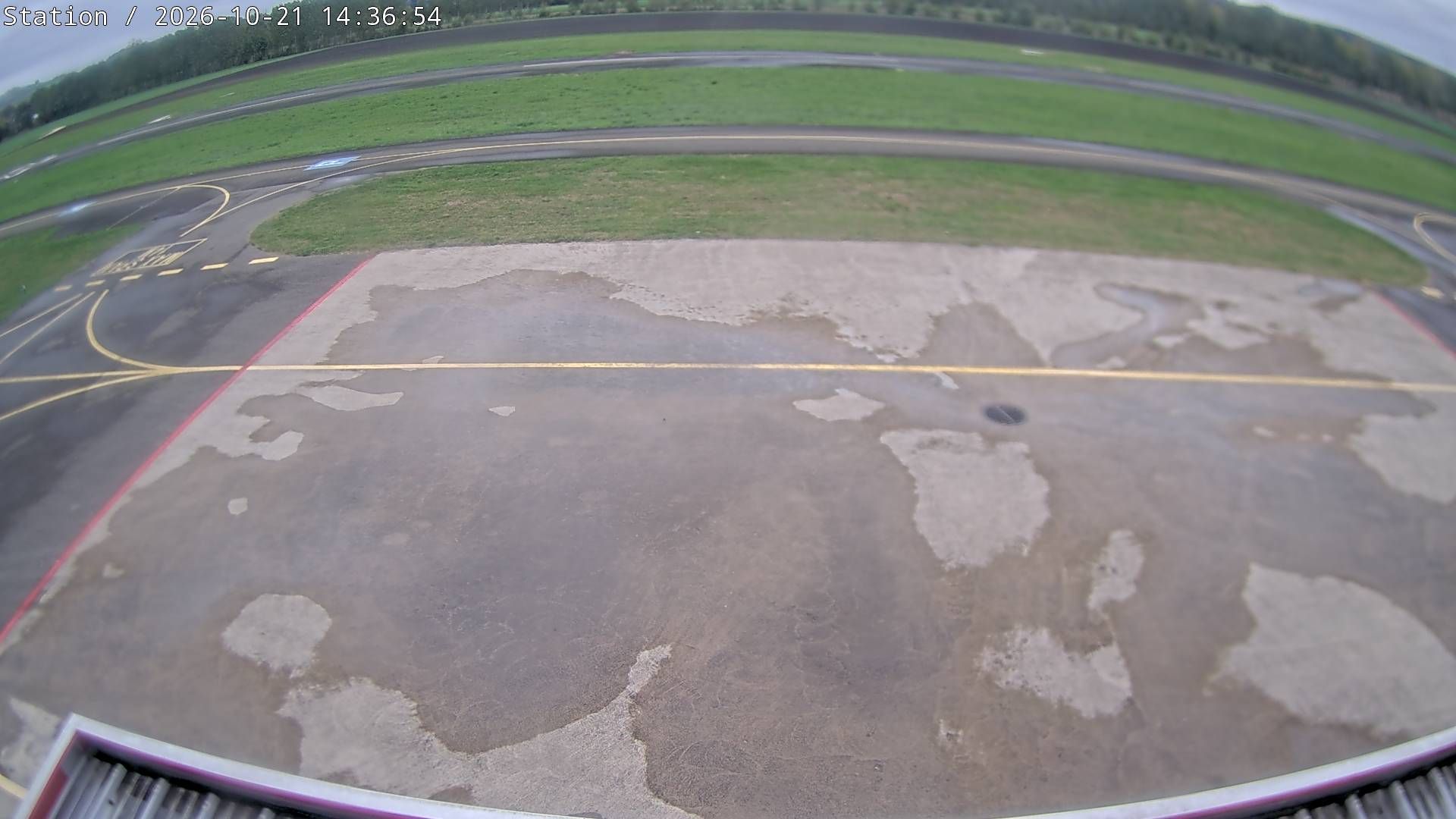 Yverdon-les-Bains: Airfield - Vaud, Switzerland: Parking