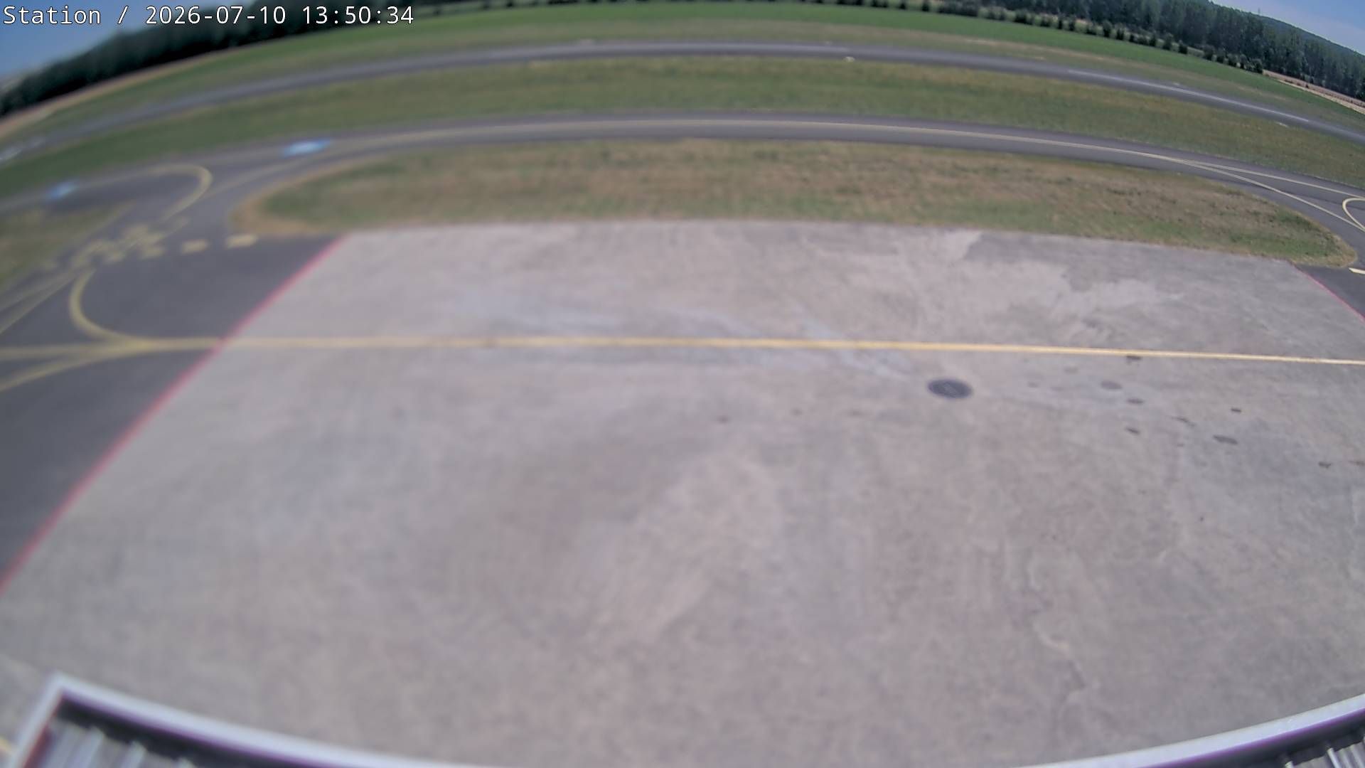 Yverdon-les-Bains: Airfield - Vaud, Switzerland: Parking