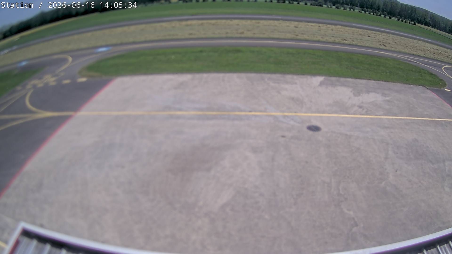 Yverdon-les-Bains: Airfield - Vaud, Switzerland: Parking