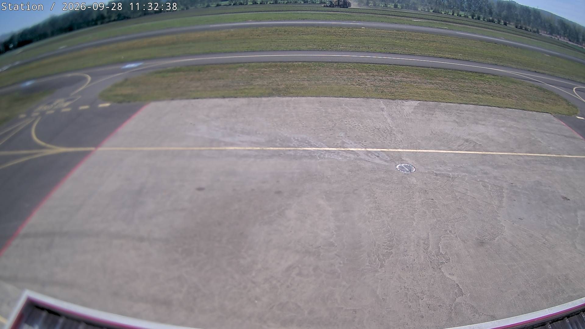 Yverdon-les-Bains: Airfield - Vaud, Switzerland: Parking