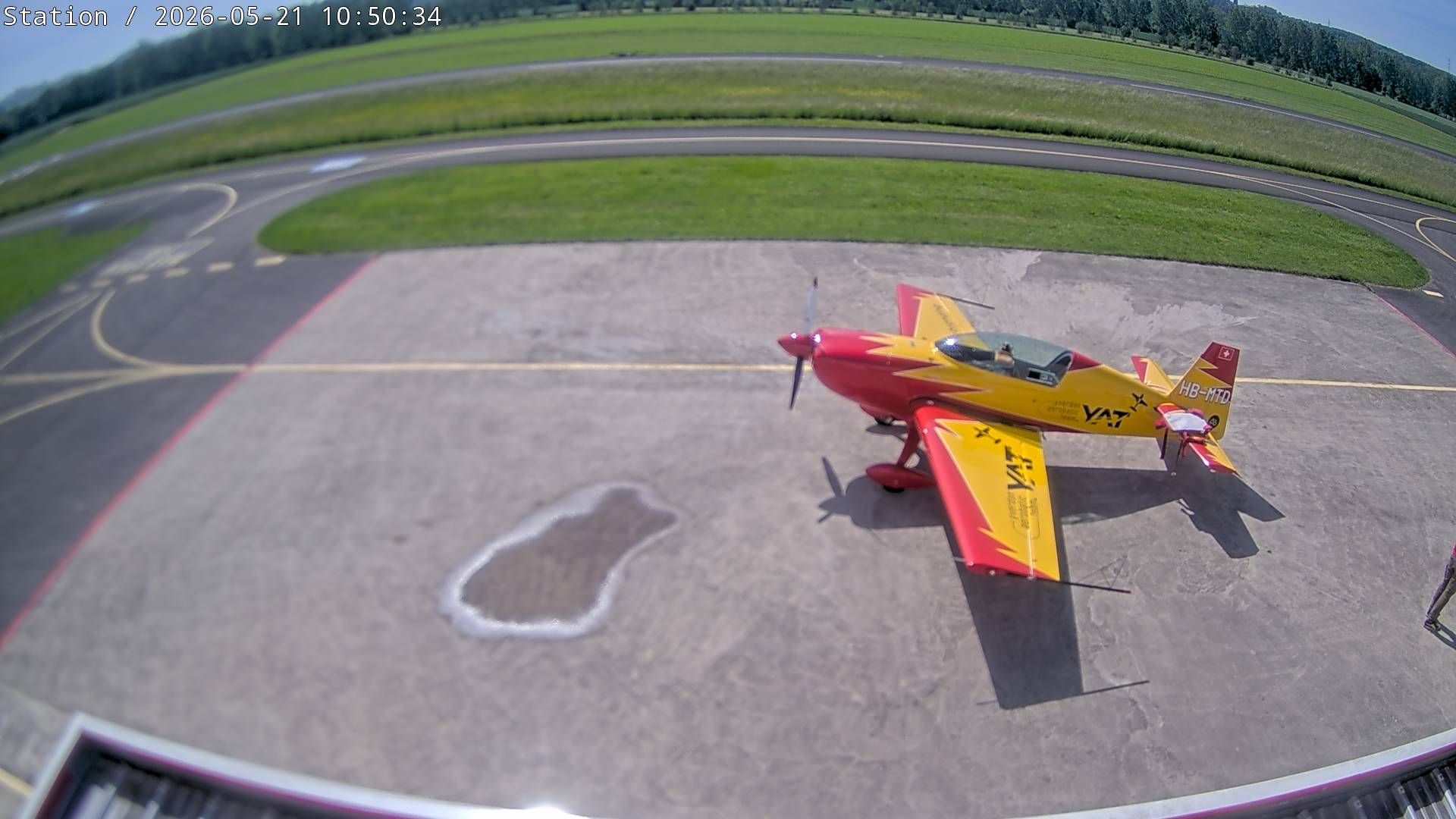 Yverdon-les-Bains: Airfield - Vaud, Switzerland: Parking