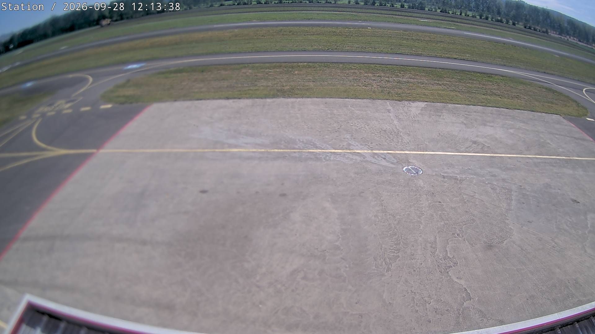 Yverdon-les-Bains: Airfield - Vaud, Switzerland: Parking
