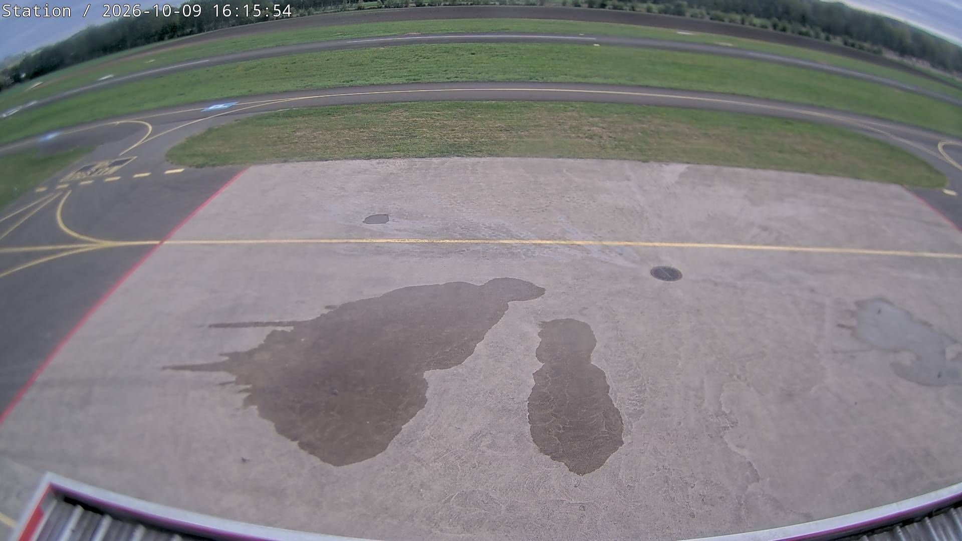 Yverdon-les-Bains: Airfield - Vaud, Switzerland: Parking