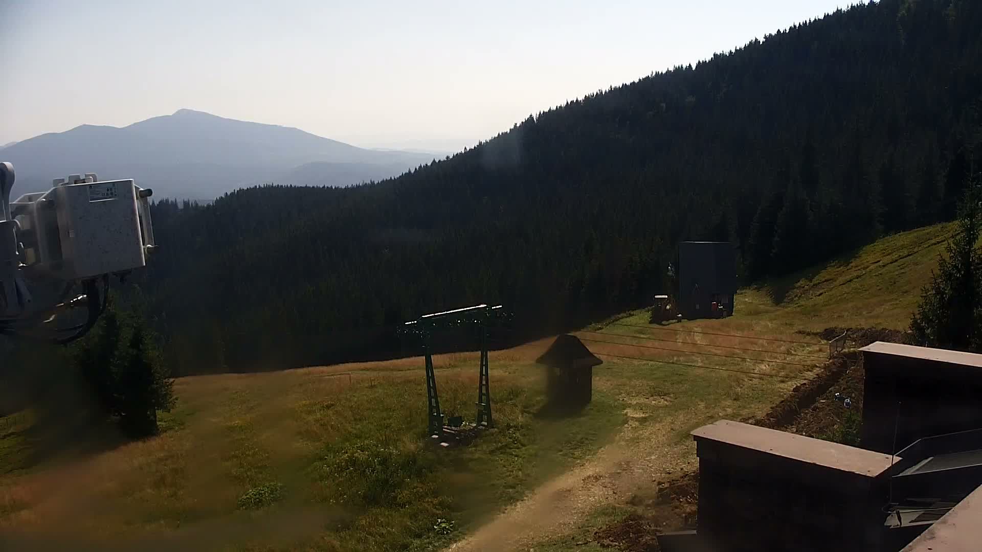 Traffic Cam Korbielow › East: Babia Góra
