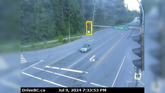Traffic Cam Alpine Meadows › South: Hwy 99 at Alpine Way, looking south