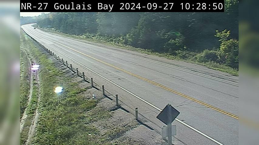 Traffic Cam Unorganized North Algoma: Highway 17 near Highway 556