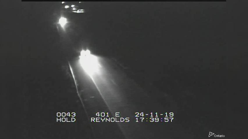 Traffic Cam Leeds and the Thousand Islands: 401 E of Reynolds Rd