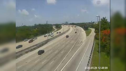 Traffic Cam South Miami Heights: Tpke MM 13.5 NB B