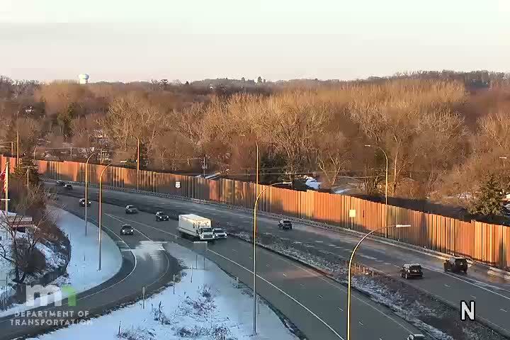 Traffic Cam Braemar Hills: U.S.169 SB @ Valley View Rd