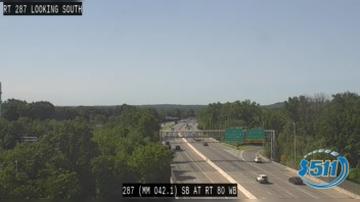 Traffic Cam Parsippany-Troy Hills › South: I-287 @ I-80 Westbound, Parsippany