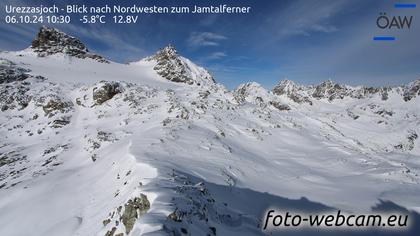 Scuol: Urezzasjoch - Blick nach Nordwesten zum Jamtalferner