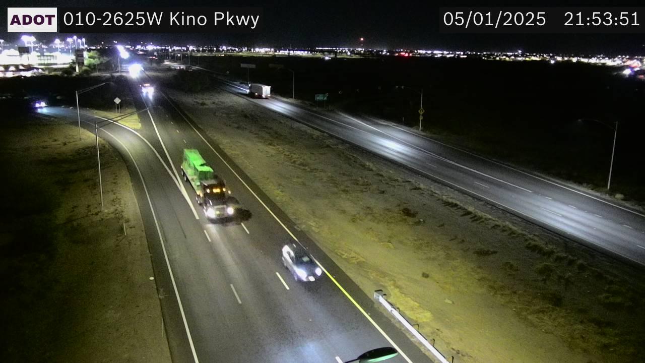 Traffic Cam Tucson › West: I-10 WB 262.50 @Kino Pkwy