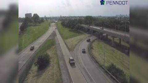 Traffic Cam South Philadelphia: I-95 @ MM 1.7 (OFF RAMP TO FRONT ST)