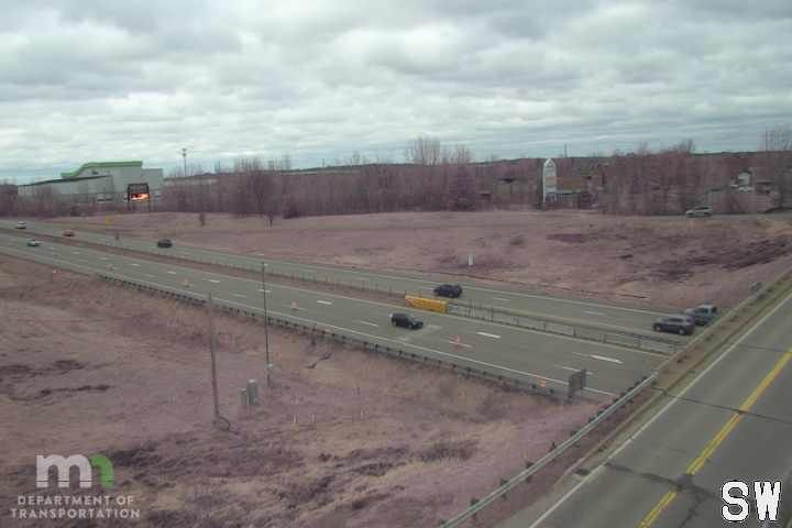 Traffic Cam North Oaks: I-35E: I-35E NB @ Co Rd J