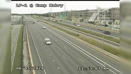 Traffic Cam Oakmont Heights › North: LP-1 @ Camp Mabry