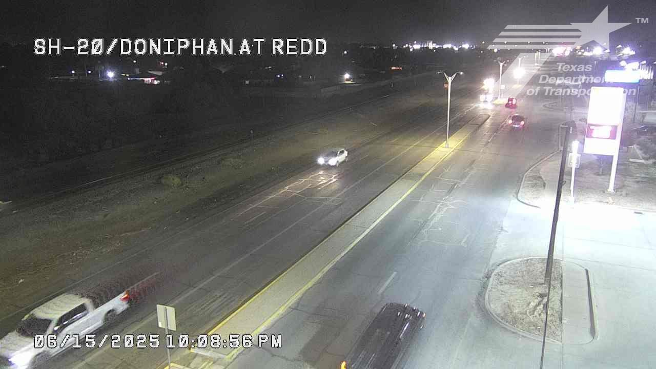 Traffic Cam El Paso › East: SH-20/Doniphan @ Redd