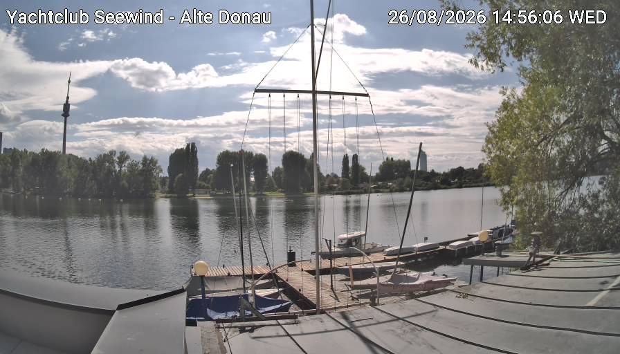 Traffic Cam Floridsdorf: Alte Donau Yachtclub Seewind