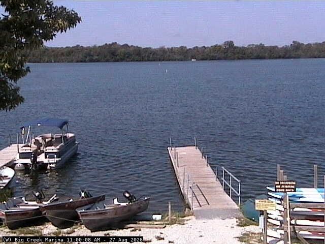Traffic Cam Niagara Falls: Iowa - Big Creek Marina