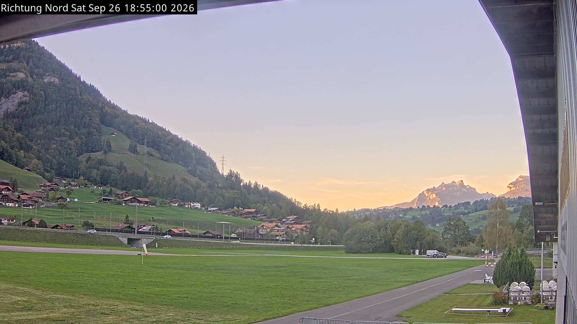 Reichenbach im Kandertal › Norden: Skydive by OUTDOOR - Air Base Drop Zone - Fluggruppe Reichenbach