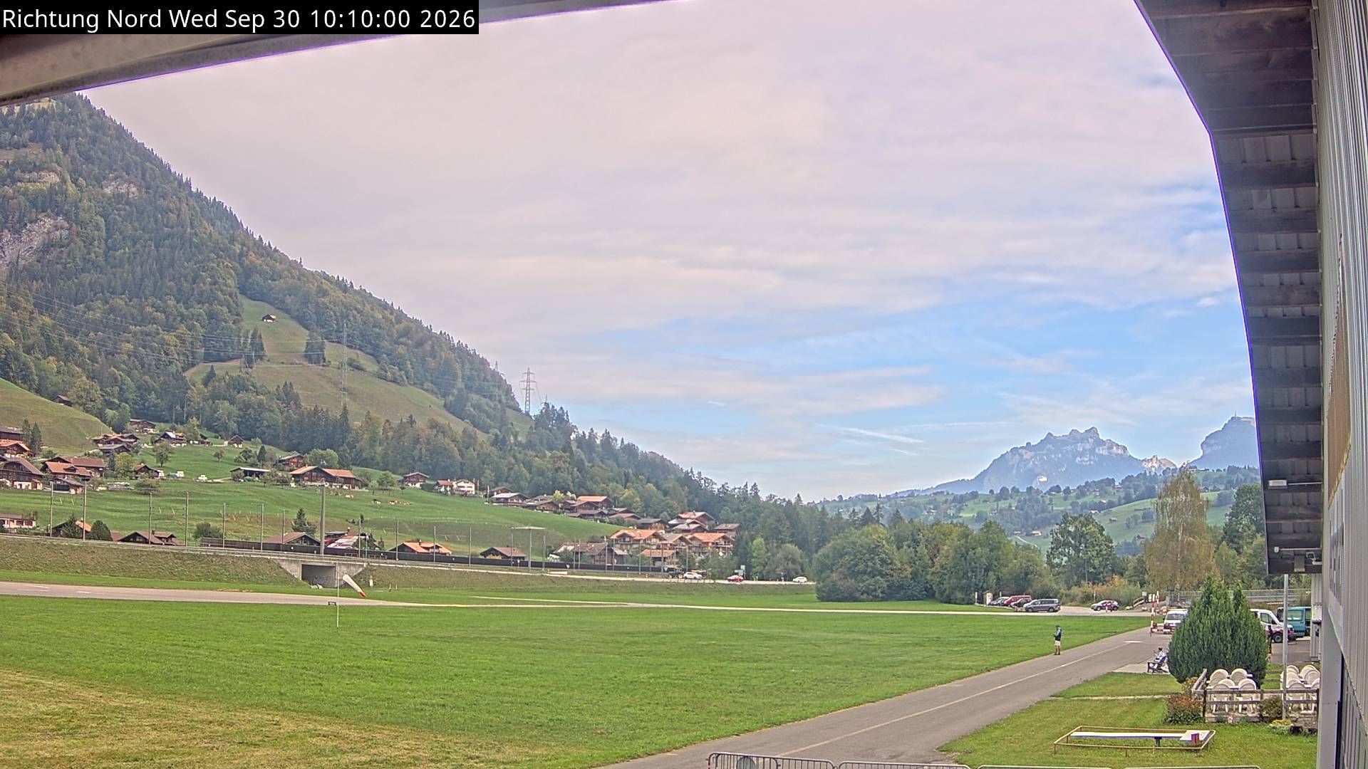 Reichenbach im Kandertal › Norden: Skydive by OUTDOOR - Air Base Drop Zone - Fluggruppe Reichenbach