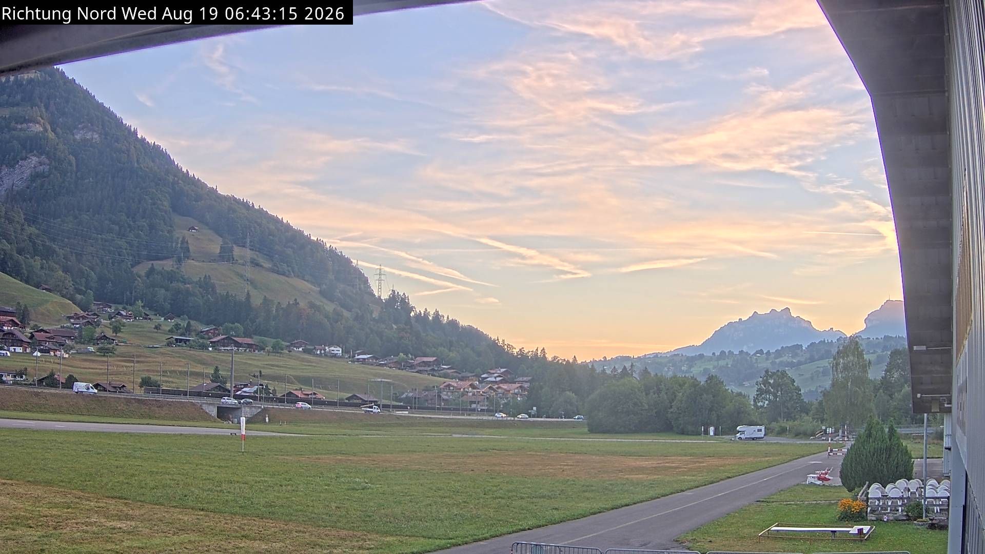 Reichenbach im Kandertal › Norden: Skydive by OUTDOOR - Air Base Drop Zone - Fluggruppe Reichenbach
