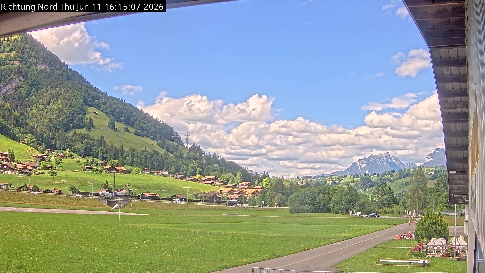 Reichenbach im Kandertal › Norden: Skydive by OUTDOOR - Air Base Drop Zone - Fluggruppe Reichenbach