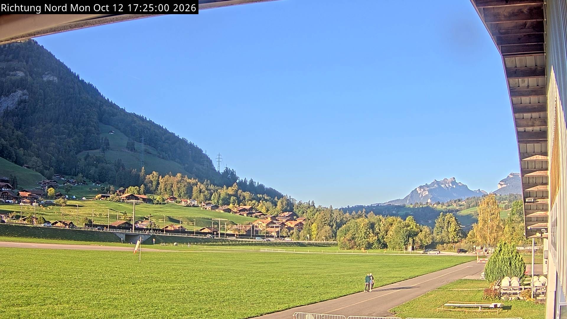 Reichenbach im Kandertal › Norden: Skydive by OUTDOOR - Air Base Drop Zone - Fluggruppe Reichenbach