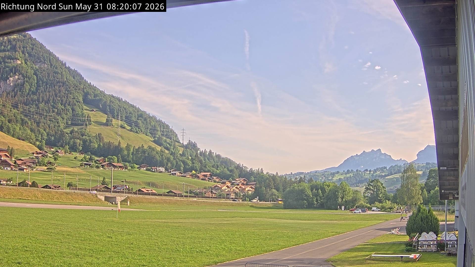 Reichenbach im Kandertal › Norden: Skydive by OUTDOOR - Air Base Drop Zone - Fluggruppe Reichenbach