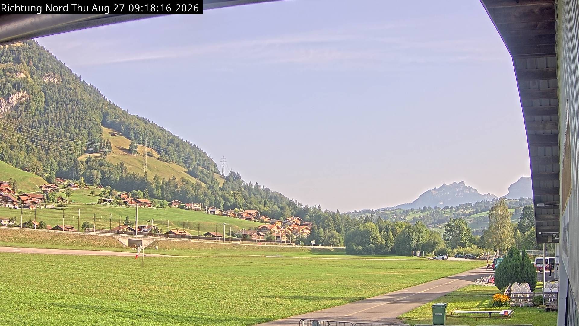 Reichenbach im Kandertal › Norden: Skydive by OUTDOOR - Air Base Drop Zone - Fluggruppe Reichenbach