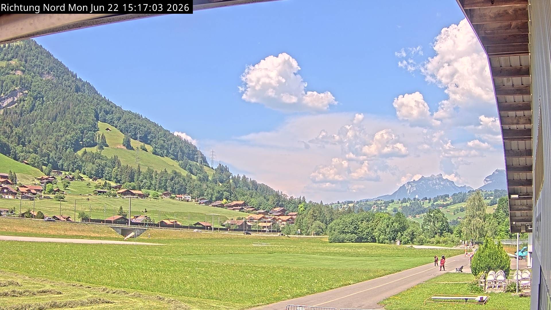 Reichenbach im Kandertal › Norden: Skydive by OUTDOOR - Air Base Drop Zone - Fluggruppe Reichenbach