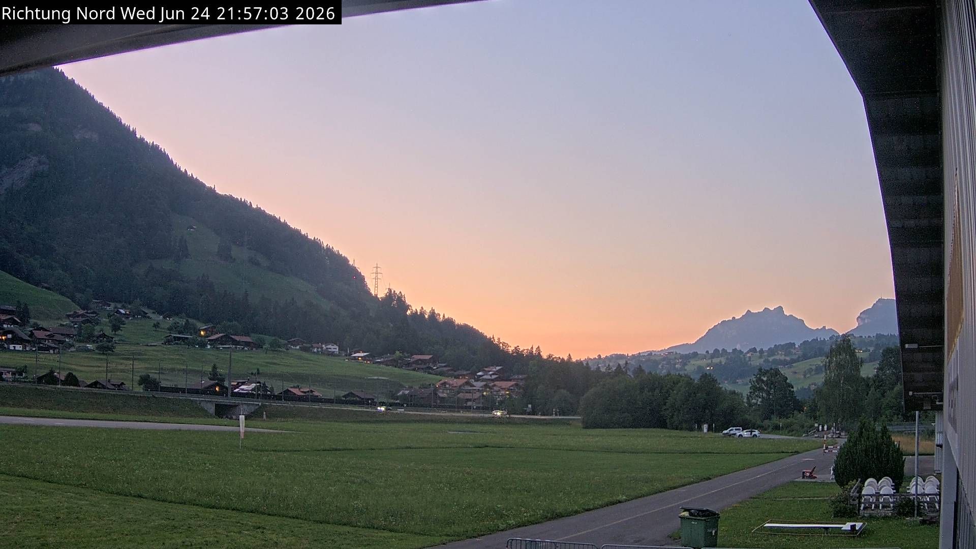Reichenbach im Kandertal › Norden: Skydive by OUTDOOR - Air Base Drop Zone - Fluggruppe Reichenbach