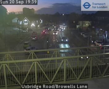 Traffic Cam London: Uxbridge Road/Browells Lane