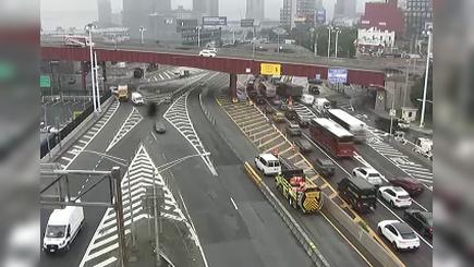 Traffic Cam New York › East: I-495 at Queens Midtown Tunnel