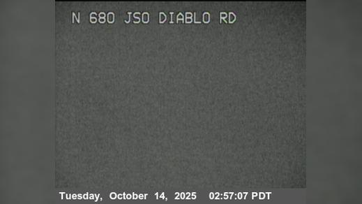 Traffic Cam Danville › North: TVF14 -- I-680 : Just South Of Diablo Road