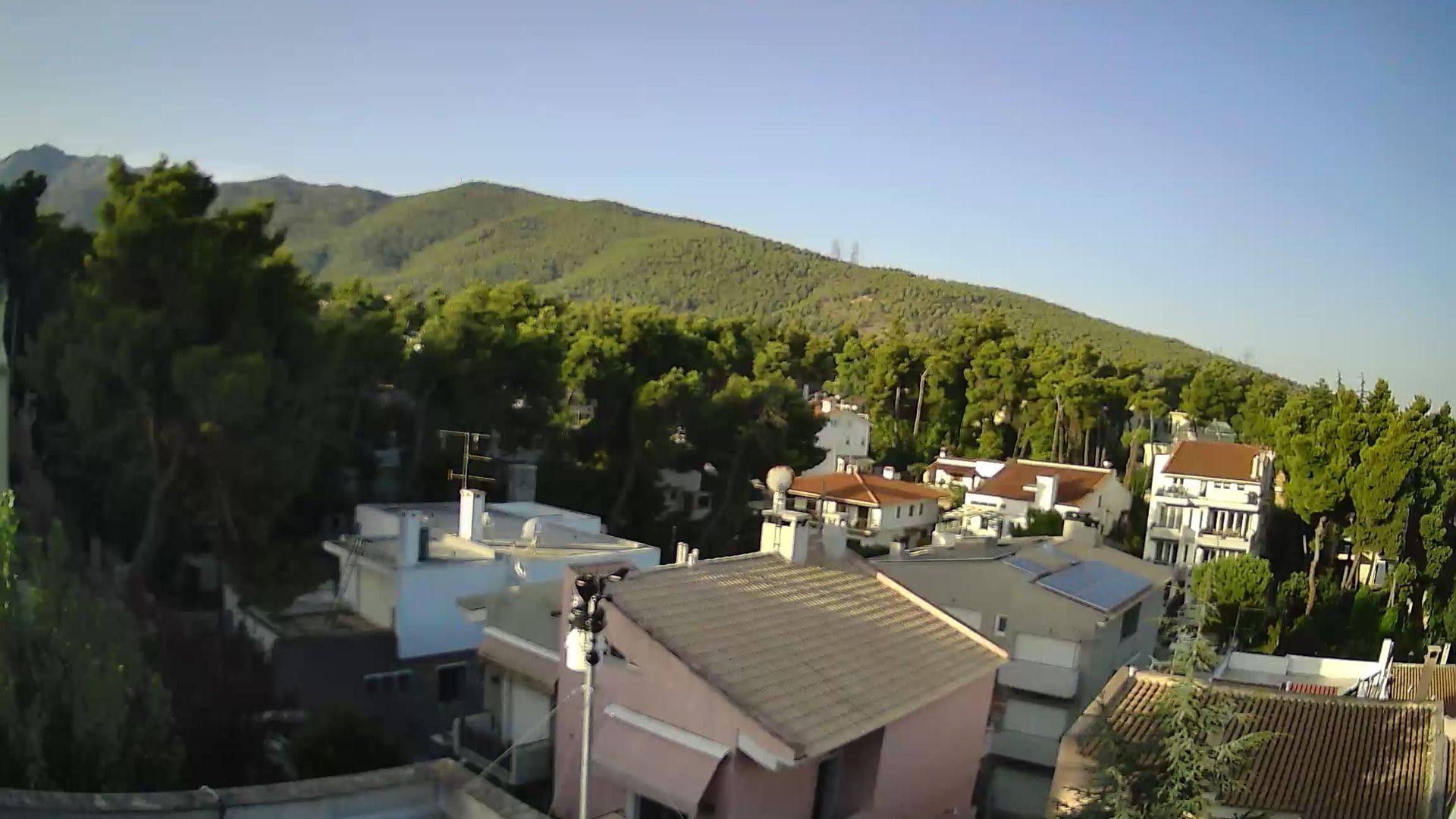 Traffic Cam Marousi › South: Rea