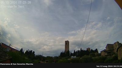 immagine della webcam nei dintorni di Cingoli: webcam San Severino Marche