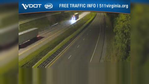 Traffic Cam Cloverdale: I-81 - MM 149.0 - NB