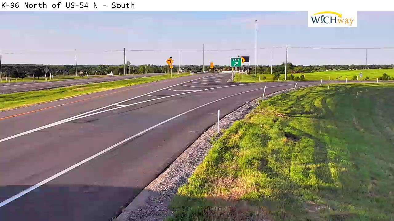 Traffic Cam Wichita: K-96 North of US-54 N
