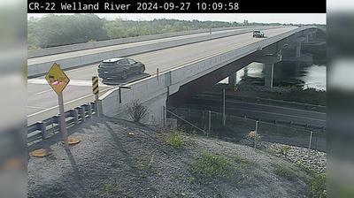 Niagara Falls: QEW at Welland River Bridge