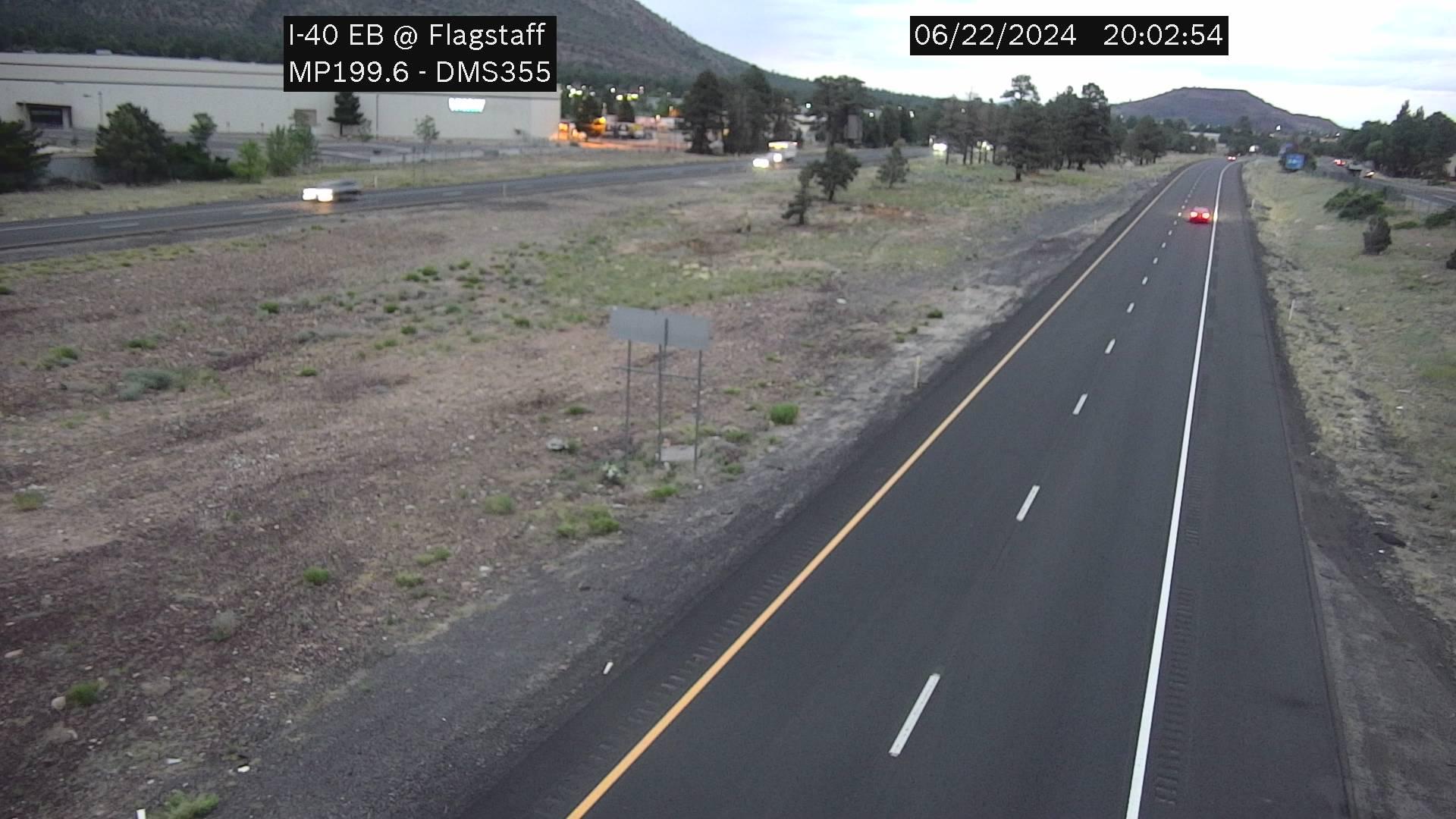 Traffic Cam Elk Run › East: I-40 EB 199.60 @Flagstaff